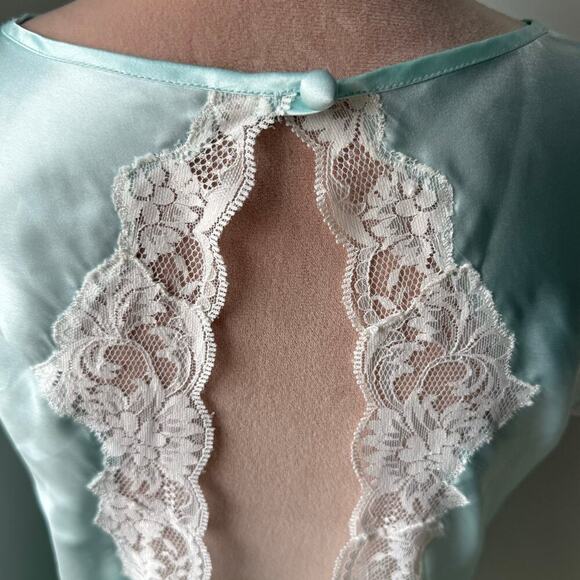 Vintage Josie Rare Pale Blue Satin Lace Nightgown Slip 90s/Y2K Lingerie Size S - Picture 2 of 10